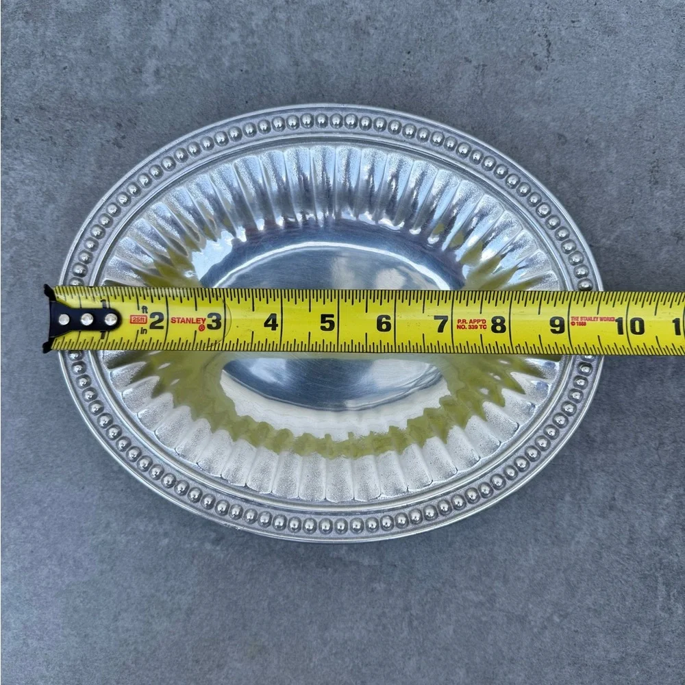 Wilton Armetale Flutes and Pearls Small Oval Serving Platter